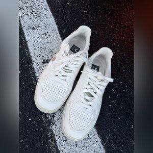 Veja White Women's Sneakers